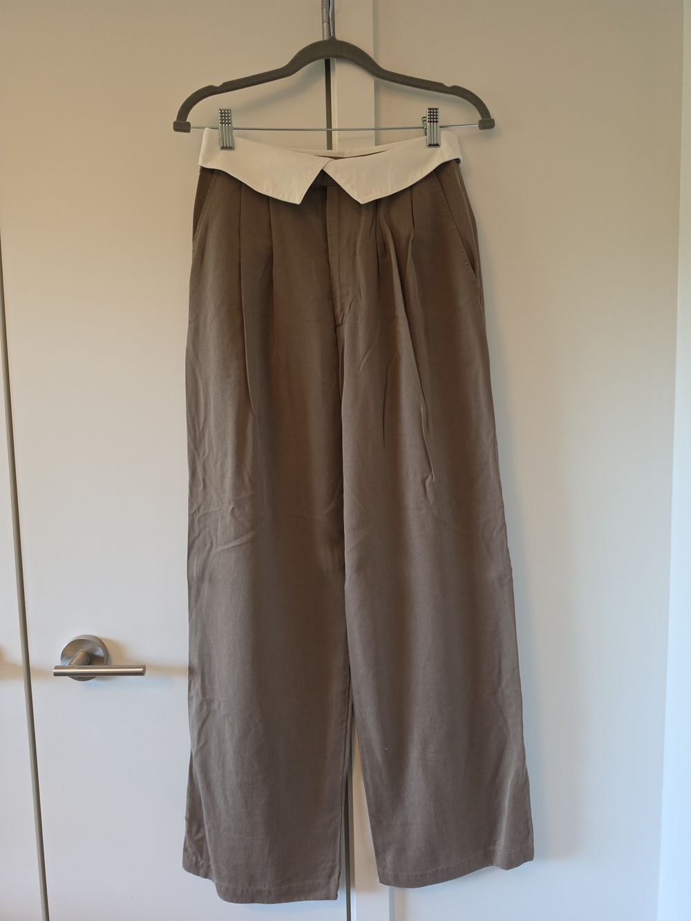 Reformation Brown Wide-Leg High-Rise Chinos with White Waistband